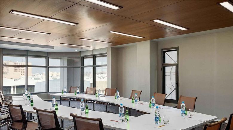 <b>Novotel Jeddah Tahlia Street Meeting</b>. Images powered by <a href="https://iceportal.shijigroup.com/" title="IcePortal" target="_blank">IcePortal</a>.