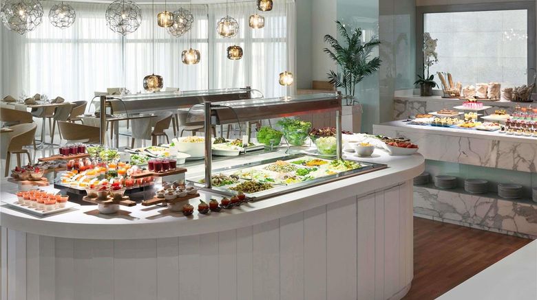 <b>Novotel Jeddah Tahlia Street Restaurant</b>. Images powered by <a href="https://iceportal.shijigroup.com/" title="IcePortal" target="_blank">IcePortal</a>.