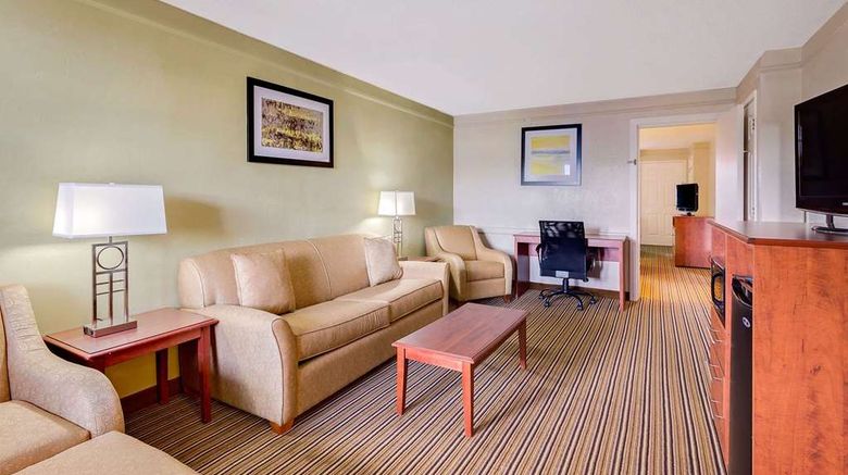 <b>Baymont Inn & Sts Jacksonville Orange Pk Suite</b>. Images powered by <a href="https://iceportal.shijigroup.com/" title="IcePortal" target="_blank">IcePortal</a>.