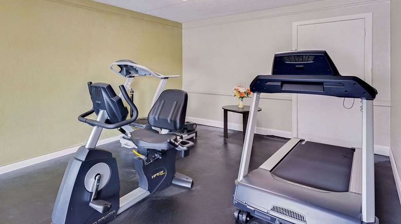 <b>Baymont Inn & Sts Jacksonville Orange Pk Health</b>. Images powered by <a href="https://iceportal.shijigroup.com/" title="IcePortal" target="_blank">IcePortal</a>.