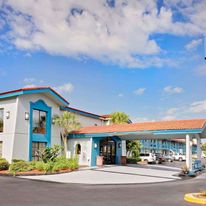 Baymont Inn & Sts Jacksonville Orange Pk