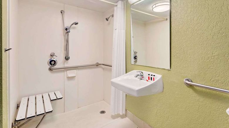 <b>Baymont Inn & Sts Jacksonville Orange Pk Room</b>. Images powered by <a href="https://iceportal.shijigroup.com/" title="IcePortal" target="_blank">IcePortal</a>.