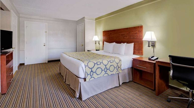 <b>Baymont Inn & Sts Jacksonville Orange Pk Room</b>. Images powered by <a href="https://iceportal.shijigroup.com/" title="IcePortal" target="_blank">IcePortal</a>.