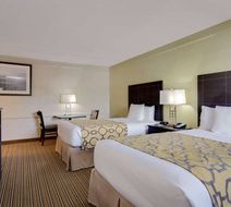 Baymont Inn & Sts Jacksonville Orange Pk Room