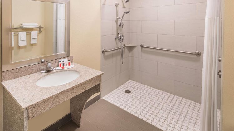 Days Inn Madison Room