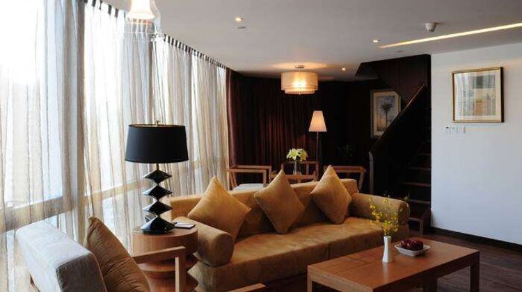Howard Johnson Huaihai Hotel Shanghai Room
