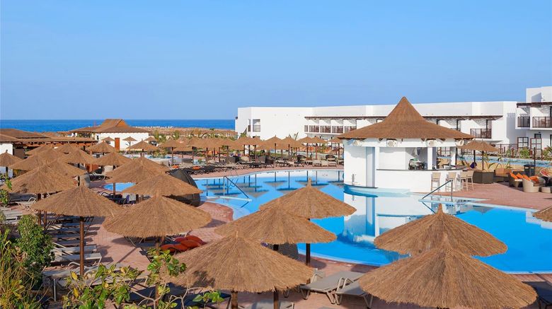 <b>Melia Llana Beach Resort & Spa Restaurant</b>. Images powered by <a href="https://iceportal.shijigroup.com/" title="IcePortal" target="_blank">IcePortal</a>.