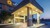 La Quinta Inn & Suites Mechanicsburg Exterior