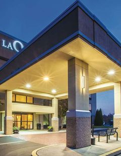 La Quinta Inn & Suites Mechanicsburg