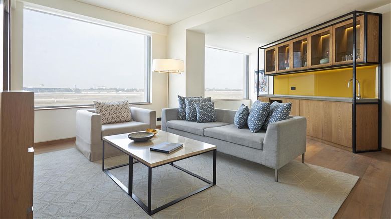 <b>Andaz Delhi, by Hyatt Suite</b>. Images powered by <a href="https://iceportal.shijigroup.com/" title="IcePortal" target="_blank">IcePortal</a>.
