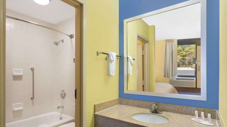 <b>Days Inn by Wyndham Mocksville Room</b>. Images powered by <a href="https://iceportal.shijigroup.com/" title="IcePortal" target="_blank">IcePortal</a>.