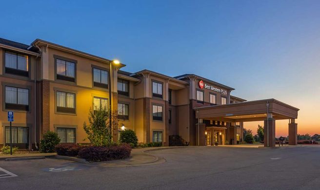 Best Western Plus-Muscle Shoals Exterior