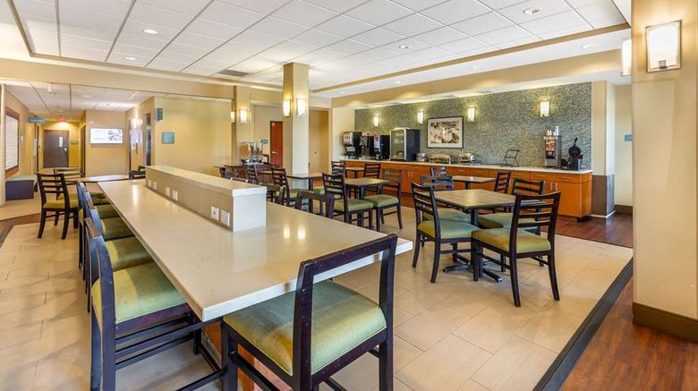 <b>Best Western Plus-Muscle Shoals Restaurant</b>. Images powered by <a href="https://iceportal.shijigroup.com/" title="IcePortal" target="_blank">IcePortal</a>.