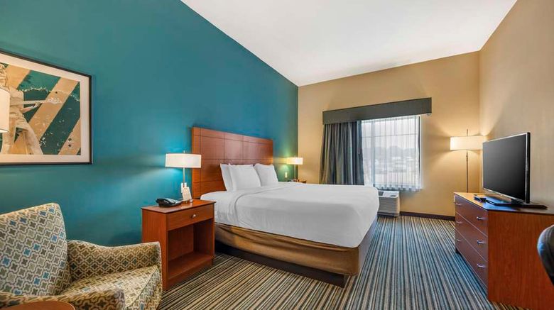 <b>Best Western Plus-Muscle Shoals Room</b>. Images powered by <a href="https://iceportal.shijigroup.com/" title="IcePortal" target="_blank">IcePortal</a>.