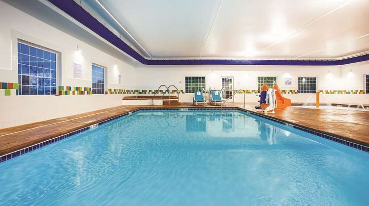 La Quinta Inn & Suites St. Paul Pool