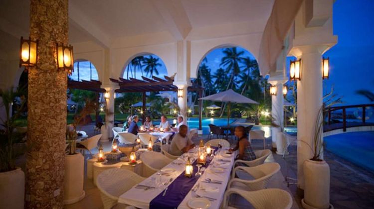 Lantana Galu Beach Hotel Restaurant