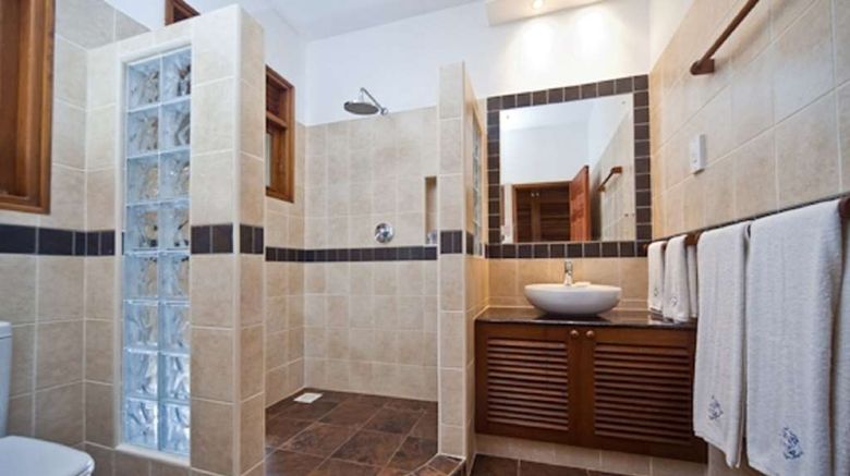 <b>Lantana Galu Beach Hotel Room</b>. Images powered by <a href="https://iceportal.shijigroup.com/" title="IcePortal" target="_blank">IcePortal</a>.