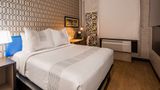 GLo Best Western Brooklyn NYC Room