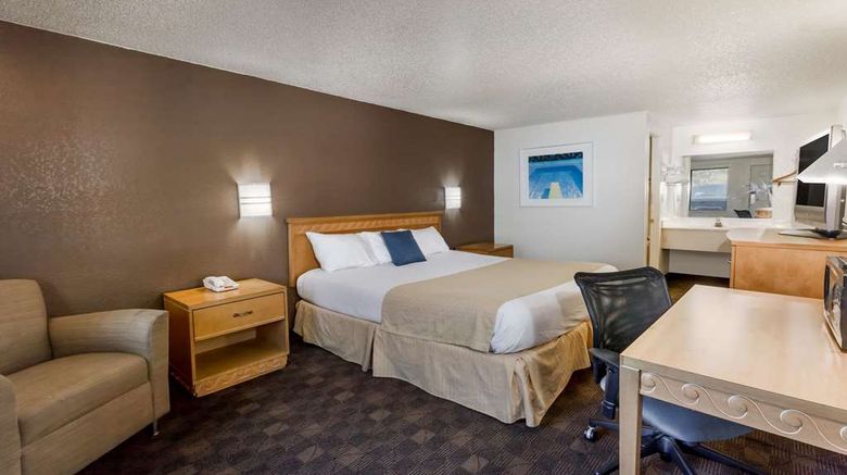 <b>Knights Inn Flint Room</b>. Images powered by <a href="https://iceportal.shijigroup.com/" title="IcePortal" target="_blank">IcePortal</a>.