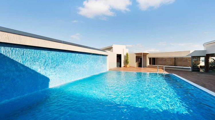 Wyndham Grand Athens Pool