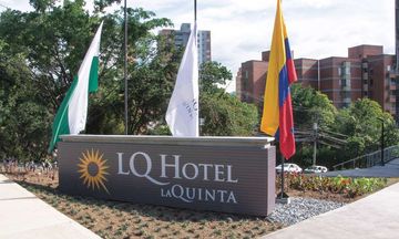 La Quinta by Wyndham Medellin