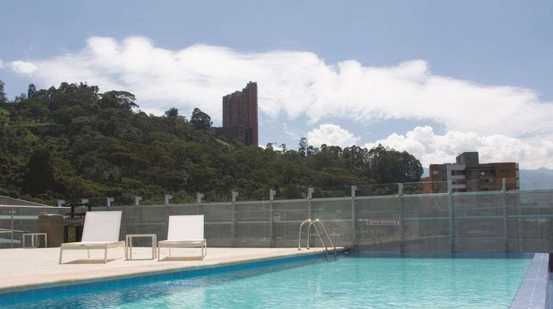 <b>La Quinta by Wyndham Medellin Pool</b>. Images powered by <a href="https://iceportal.shijigroup.com/" title="IcePortal" target="_blank">IcePortal</a>.