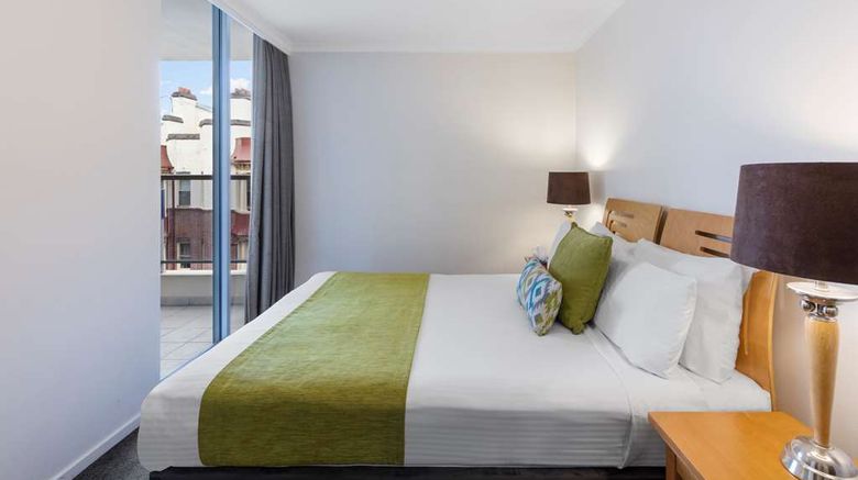 <b>Nesuto Chippendale Sydney Apt Hotel Suite</b>. Images powered by <a href="https://iceportal.shijigroup.com/" title="IcePortal" target="_blank">IcePortal</a>.