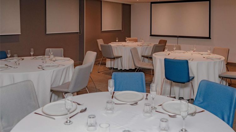 Ibis Lima Reducto Miraflores Meeting