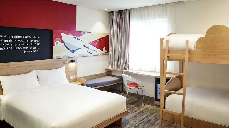 <b>Ibis Saigon Airport Room</b>. Images powered by <a href="https://iceportal.shijigroup.com/" title="IcePortal" target="_blank">IcePortal</a>.