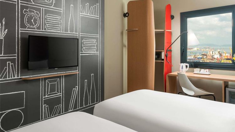 Ibis Istanbul Tuzla Hotel Room