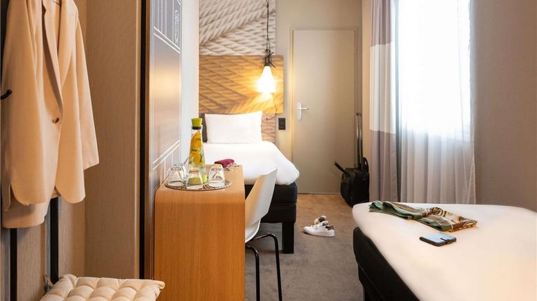<b>Ibis Geneve Centre Lac Hotel Room</b>. Images powered by <a href="https://iceportal.shijigroup.com/" title="IcePortal" target="_blank">IcePortal</a>.