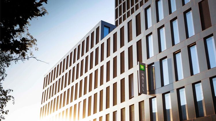 Ibis Styles Basel City Exterior