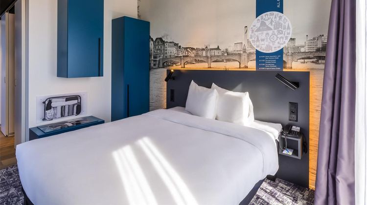 Ibis Styles Basel City Room