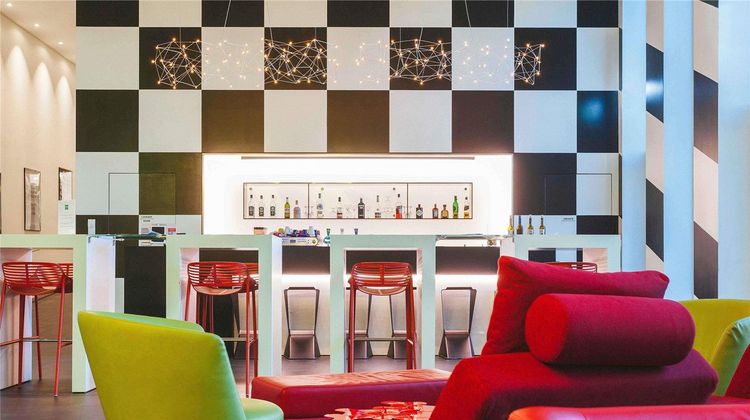 Ibis Styles Basel City Exterior