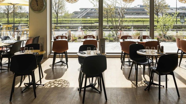 <b>Ibis Styles de Versailles Guyancourt Restaurant</b>. Images powered by <a href="https://iceportal.shijigroup.com/" title="IcePortal" target="_blank">IcePortal</a>.