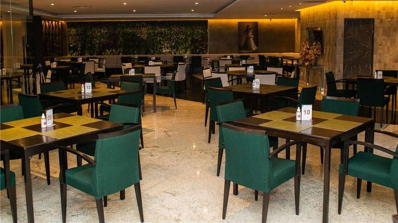 <b>Grand Mercure Belem Restaurant</b>. Images powered by <a href="https://iceportal.shijigroup.com/" title="IcePortal" target="_blank">IcePortal</a>.