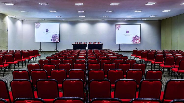 Grand Mercure Belem Meeting
