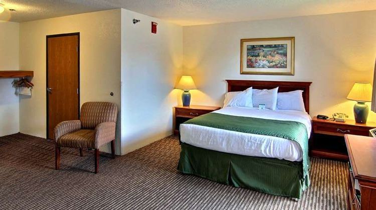 Days Inn & Suites Traverse City Room