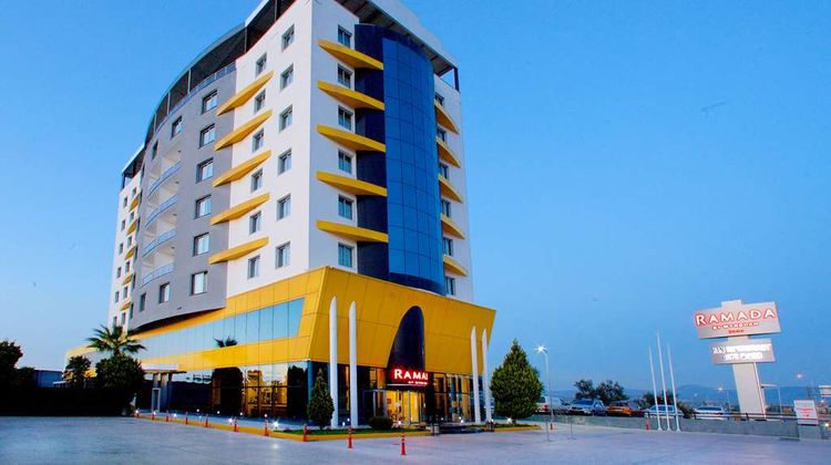 Ramada Soma Exterior