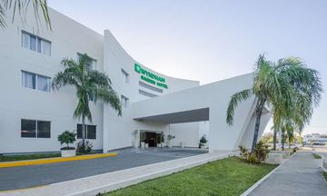 Wyndham Garden Playa del Carmen