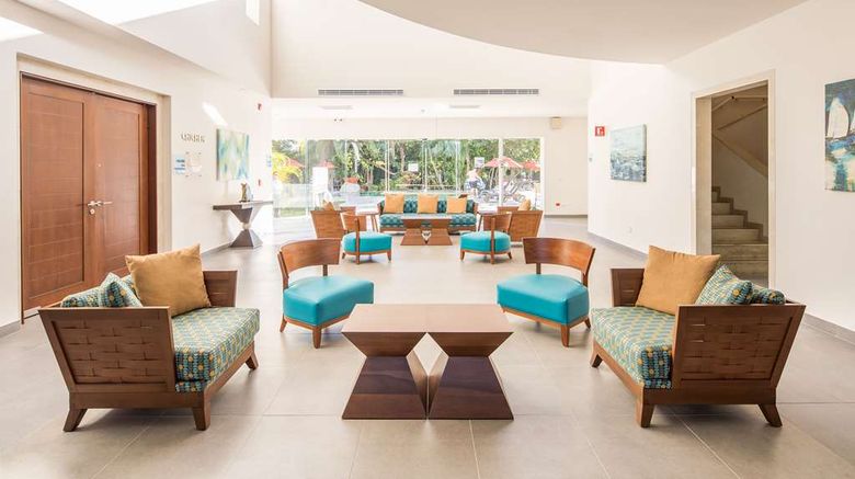 <b>Wyndham Garden Playa del Carmen Lobby</b>. Images powered by <a href="https://iceportal.shijigroup.com/" title="IcePortal" target="_blank">IcePortal</a>.