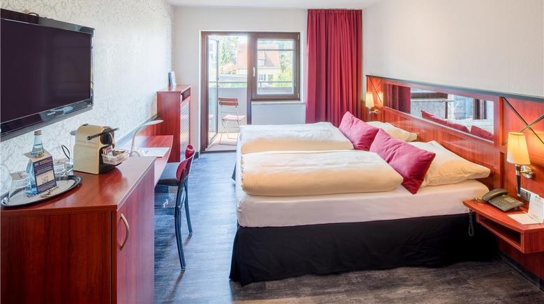 <b>Best Western Hotel Wuerzburg Sued Room</b>. Images powered by <a href="https://iceportal.shijigroup.com/" title="IcePortal" target="_blank">IcePortal</a>.