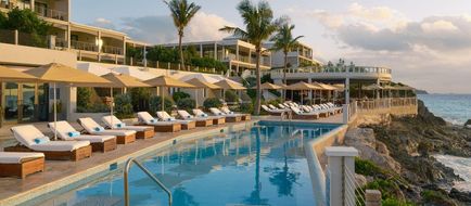 The Loren at Pink Beach Pool