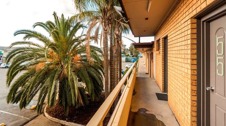 Boomerang Hotel Exterior