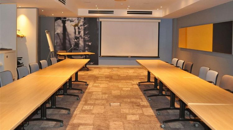 Ibis Yerevan Center Meeting