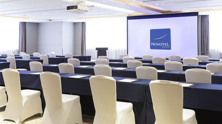 <b>Novotel Rizhao Suning Hotel Meeting</b>. Images powered by <a href="https://iceportal.shijigroup.com/" title="IcePortal" target="_blank">IcePortal</a>.