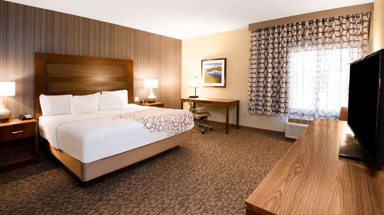 <b>La Quinta Inn & Suites Durango Room</b>. Images powered by <a href="https://iceportal.shijigroup.com/" title="IcePortal" target="_blank">IcePortal</a>.