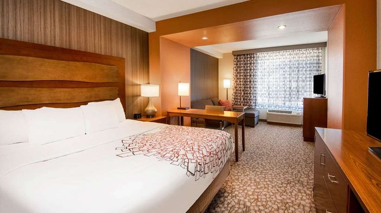 <b>La Quinta Inn & Suites Durango Suite</b>. Images powered by <a href="https://iceportal.shijigroup.com/" title="IcePortal" target="_blank">IcePortal</a>.