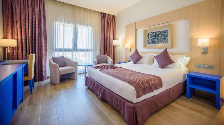Golden Tulip Le Diplomate Cotonou Room