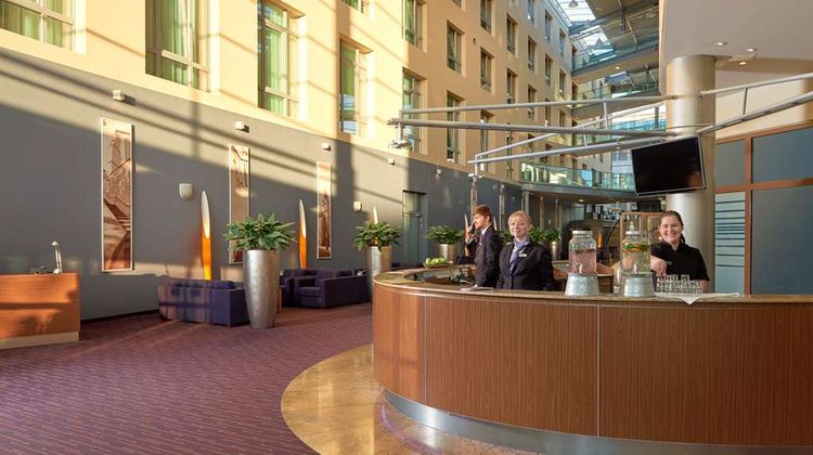 Dorint Hotel am Dom Erfurt Lobby